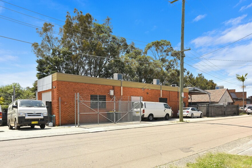 145 Turrella St, Turrella for sale - Building Photo - Image 2 of 5