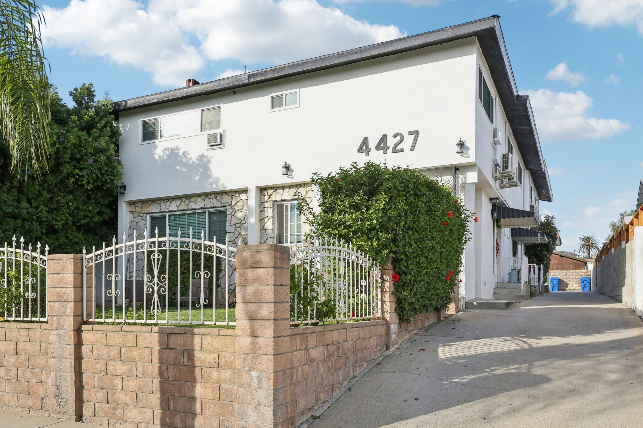 4427 Camero Ave, Los Angeles, CA à vendre Photo principale- Image 1 de 38