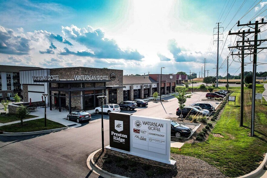 1995 Startown Rd, Hickory, NC for lease - Building Photo - Image 2 of 4