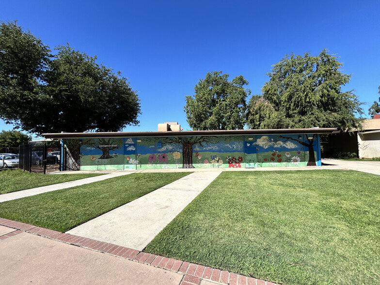 1343 E Barstow Ave, Fresno, CA for lease - Primary Photo - Image 1 of 1