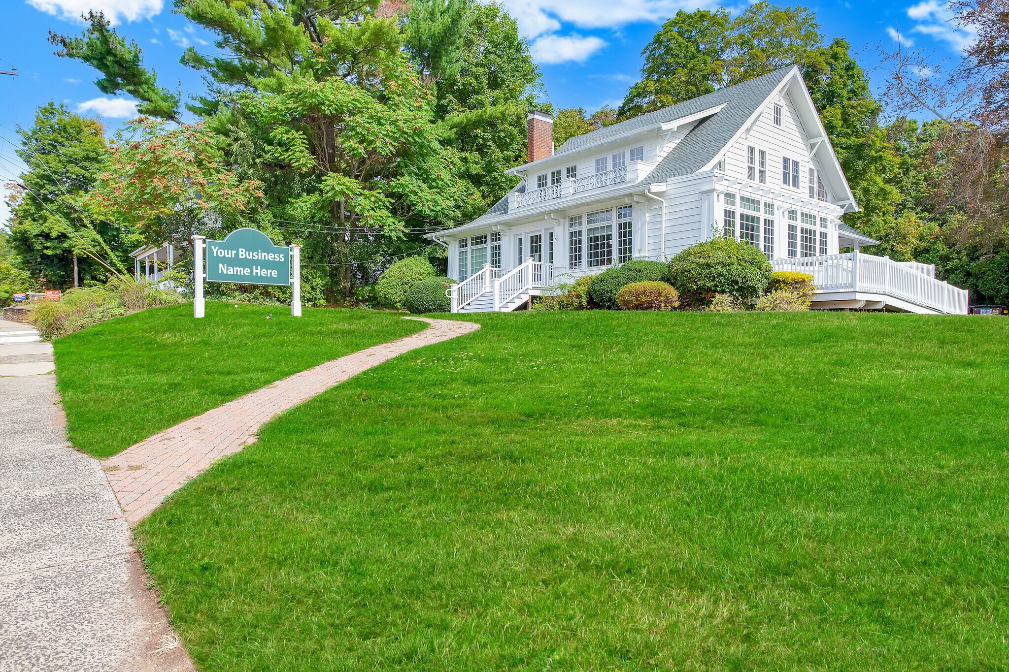 71 Cedar St, Branford, CT à vendre Photo du bâtiment- Image 1 de 34