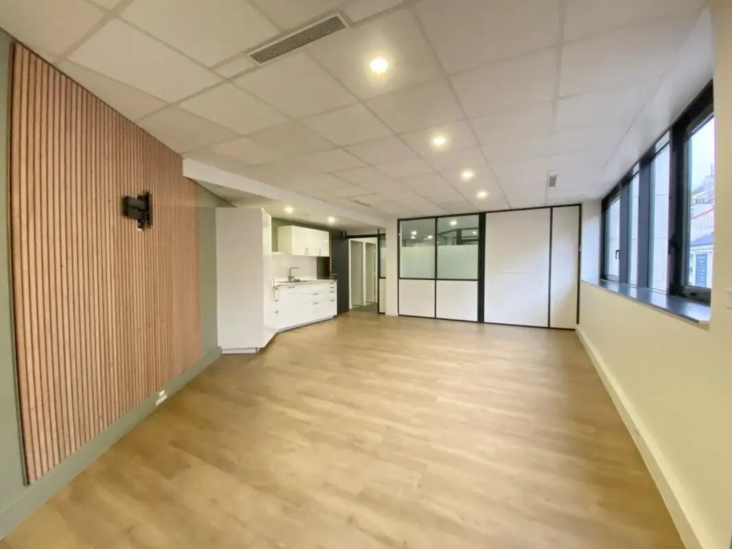 Bureau dans Boulogne-Billancourt à louer Photo intérieure- Image 1 de 7