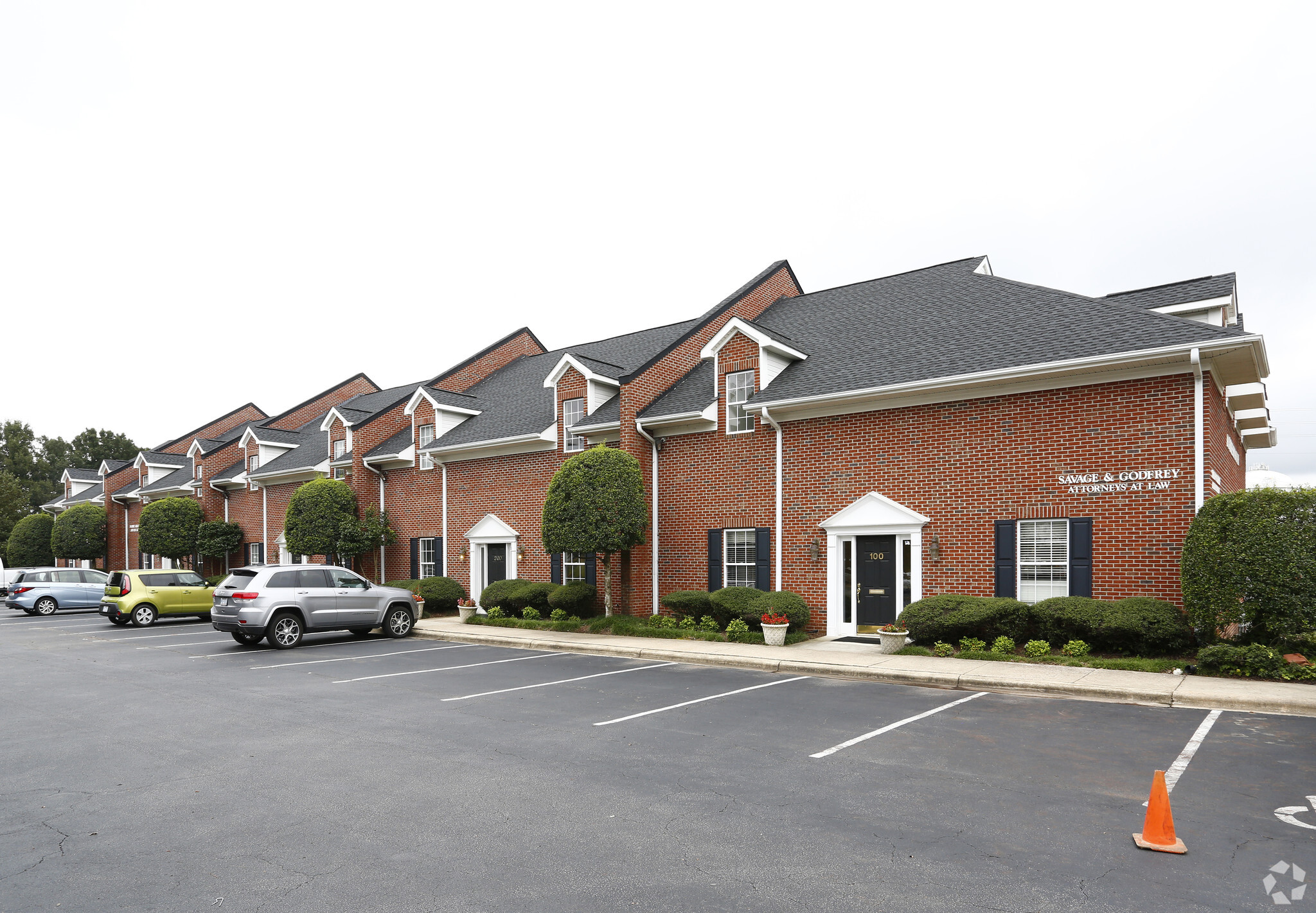 315 S Salem St, Apex, NC for lease Primary Photo- Image 1 of 6