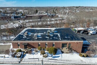 823 Pleasant St, Norwood, MA - Aérien  Vue de la carte