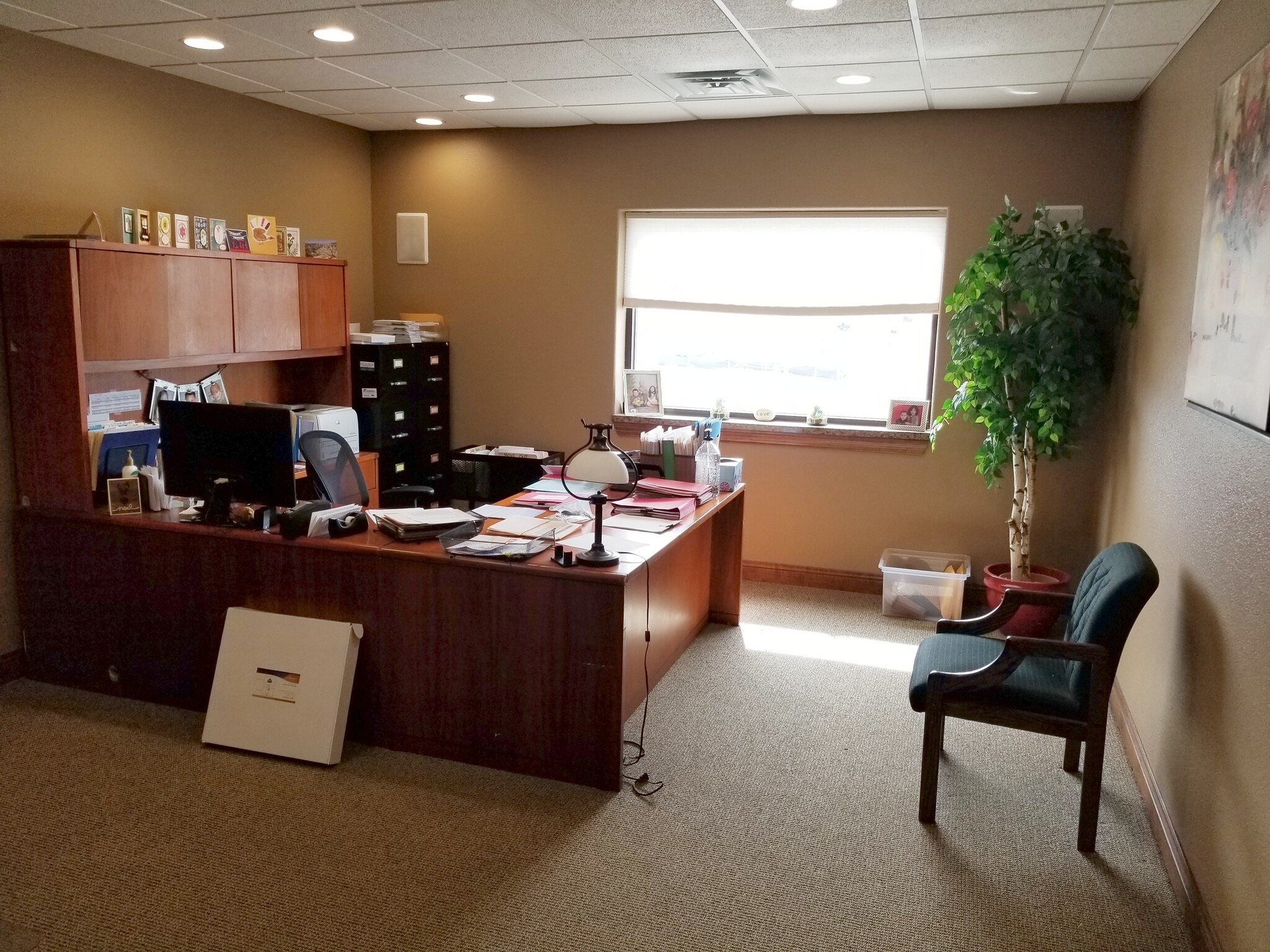 1530 Corporate Center Dr, West Bend, WI for lease Interior Photo- Image 1 of 29