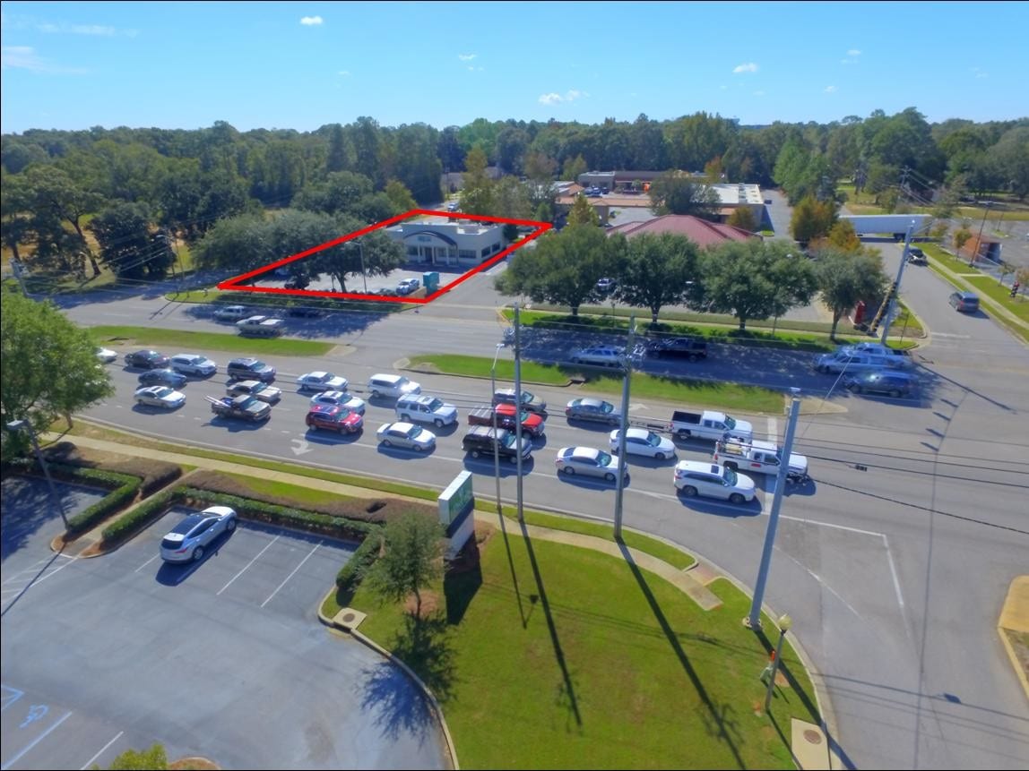 6151 Airport Blvd, Mobile, AL for lease Aerial- Image 1 of 16
