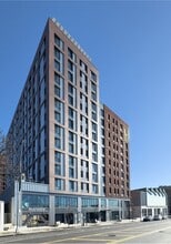 The Peninsula, Bronx, NY à louer Photo du bâtiment- Image 1 de 7