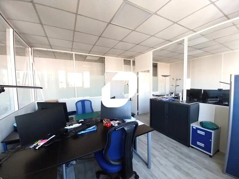 Bureau dans Alfortville à louer - Photo intérieure - Image 2 de 13