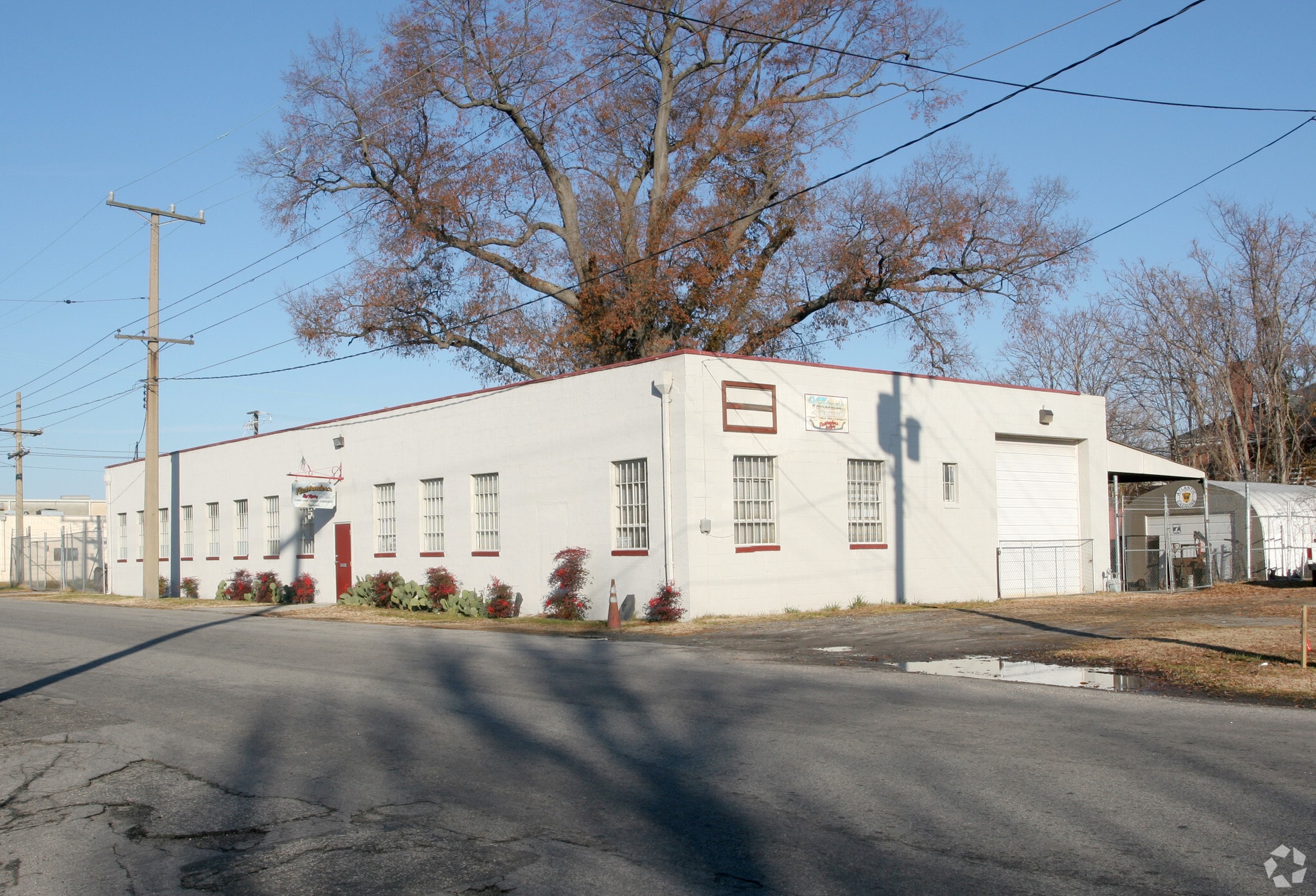 916 W 25th St, Norfolk, VA for sale Primary Photo- Image 1 of 2