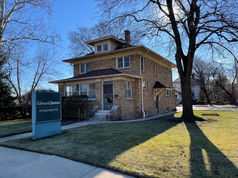 828 W State St, Geneva, IL for sale - Building Photo - Image 1 of 1