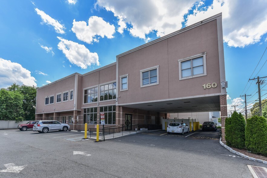 160 Lanza Ave, Garfield, NJ à vendre - Photo du bâtiment - Image 3 de 29