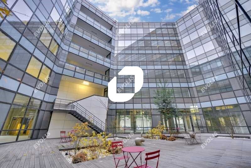 Office in Paris for lease - Building Photo - Image 1 of 14
