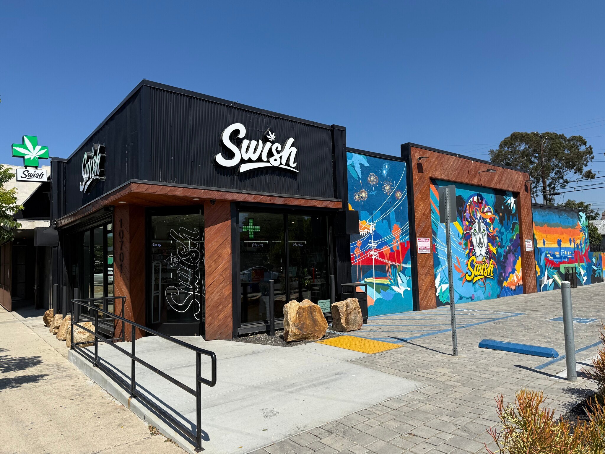 10701 Burbank Blvd, North Hollywood, CA for sale Building Photo- Image 1 of 4