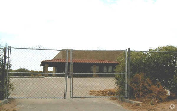 15866 W Cambridge St, Casa Grande, AZ for sale Primary Photo- Image 1 of 7