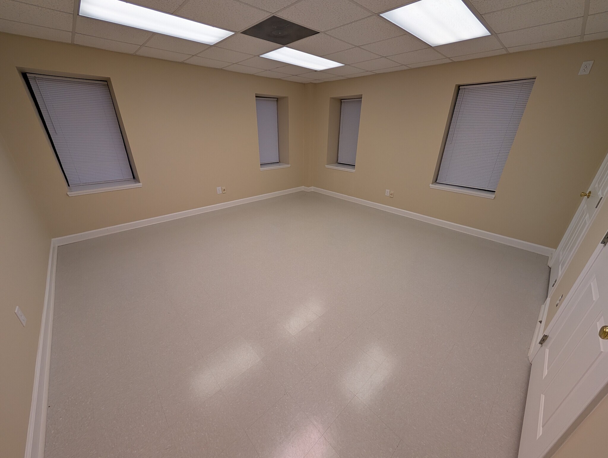 4065 Powhatan Rd, Clayton, NC for lease Interior Photo- Image 1 of 2