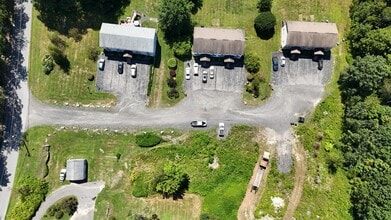696-700 S St, Highland, NY 12528, USA St, Highland, NY - Aerial  map view