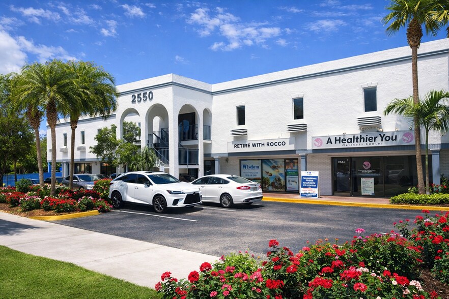 2542-2556 N Federal Hwy, Fort Lauderdale, FL à louer - Photo principale - Image 1 de 7