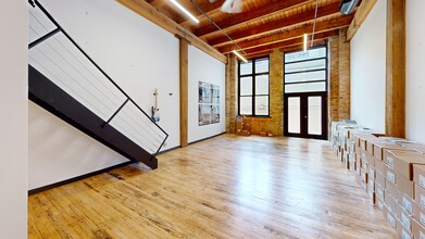 445 W Erie St, Chicago, IL for lease Interior Photo- Image 2 of 6