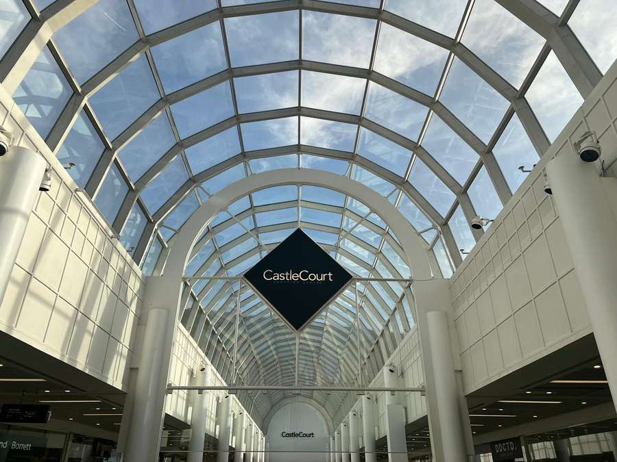 Royal Ave, Belfast for lease Building Photo- Image 1 of 2