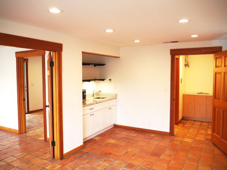 445 2nd St W, Sonoma, CA à louer - Photo du bâtiment - Image 2 de 11