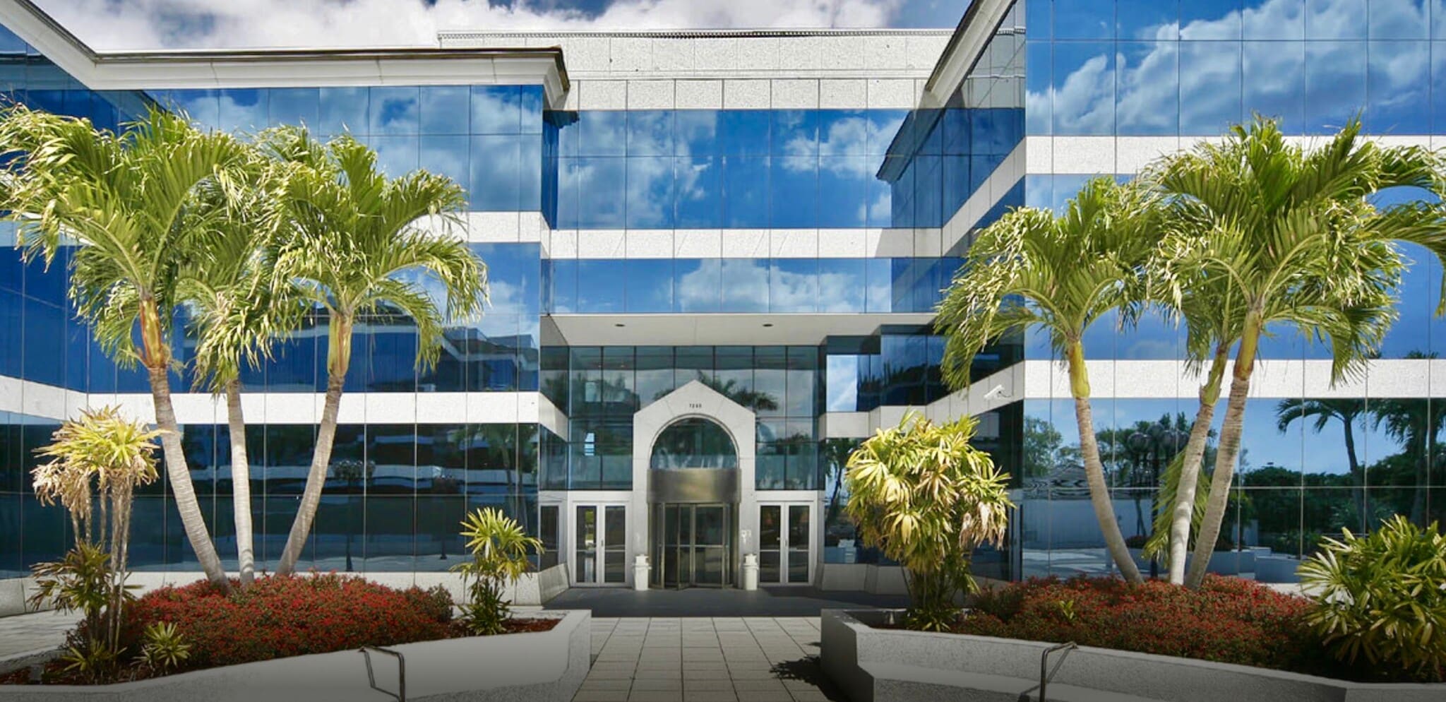 7284 W Palmetto Park Rd, Boca Raton, FL à louer Photo du bâtiment- Image 1 de 26