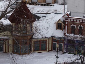 102-258 S Huron Ave, Mackinaw City, MI for lease Building Photo- Image 2 of 3