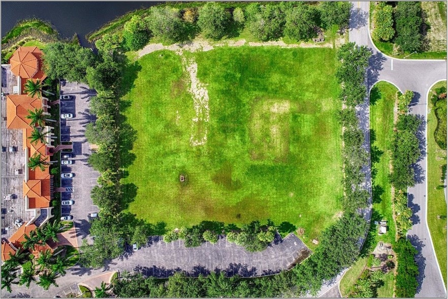 8300 Health Center Blvd, Estero, FL for sale - Aerial - Image 2 of 7