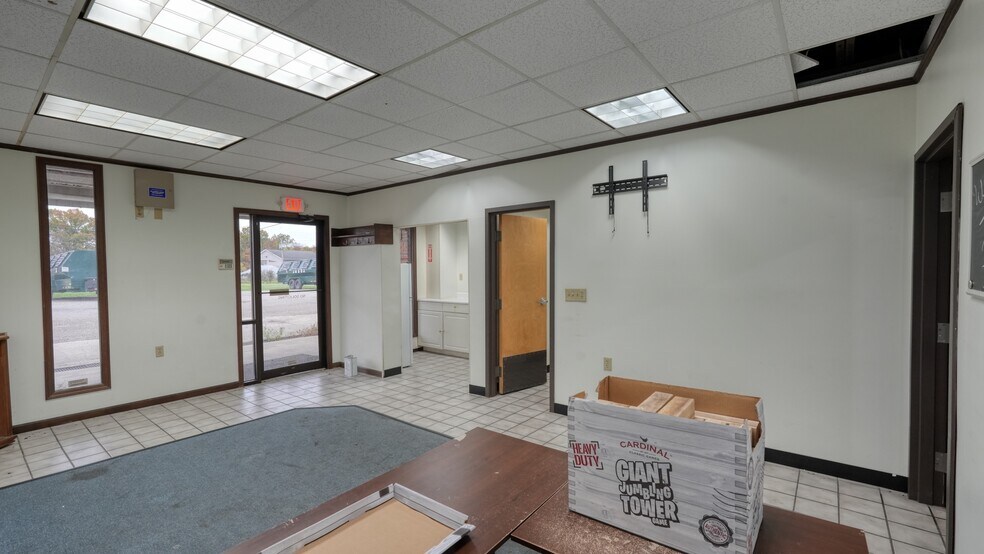 1334-1340 Oxford Ave, Cambridge, OH à louer - Photo du bâtiment - Image 3 de 12