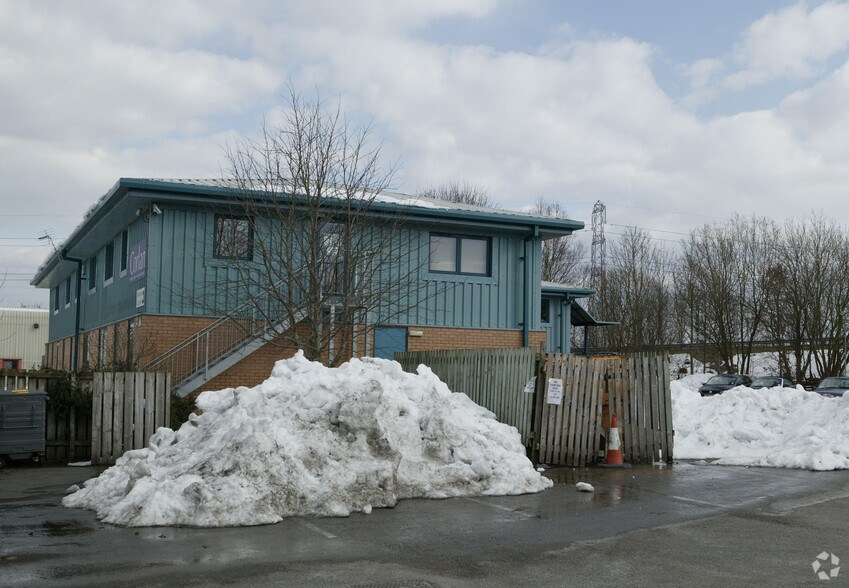 Wrexham Rd, Mold à louer - Photo du bâtiment - Image 3 de 4