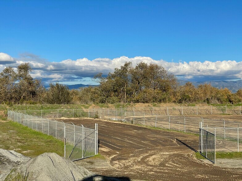 265 River Rd, Salinas, CA à louer - Photo du bâtiment - Image 1 de 1
