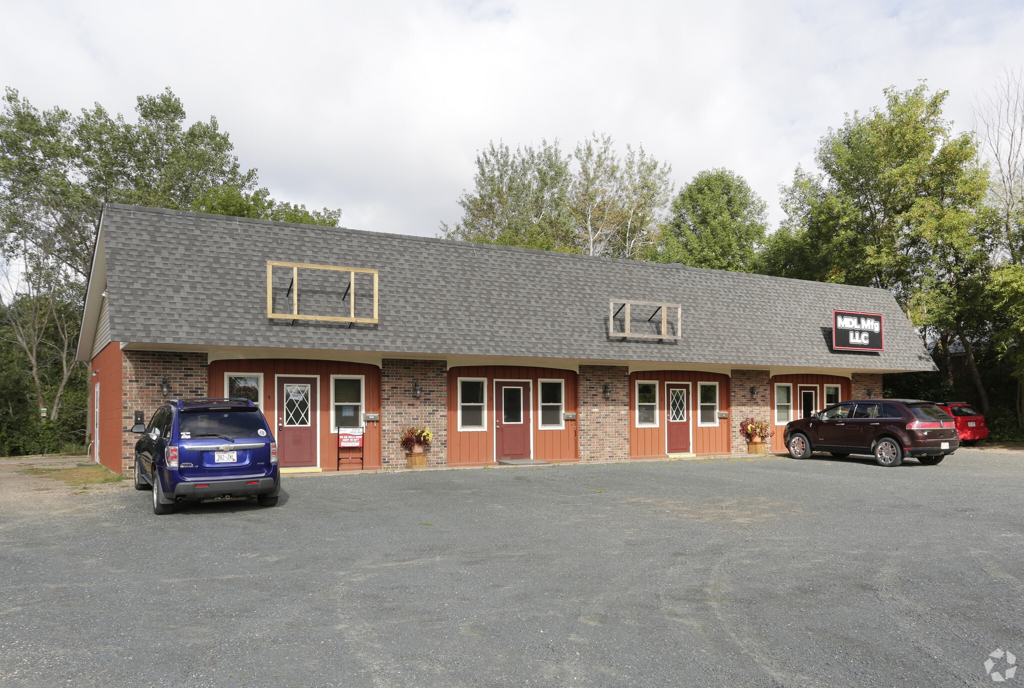 543 State Road 46, Amery, WI à louer Photo principale- Image 1 de 4