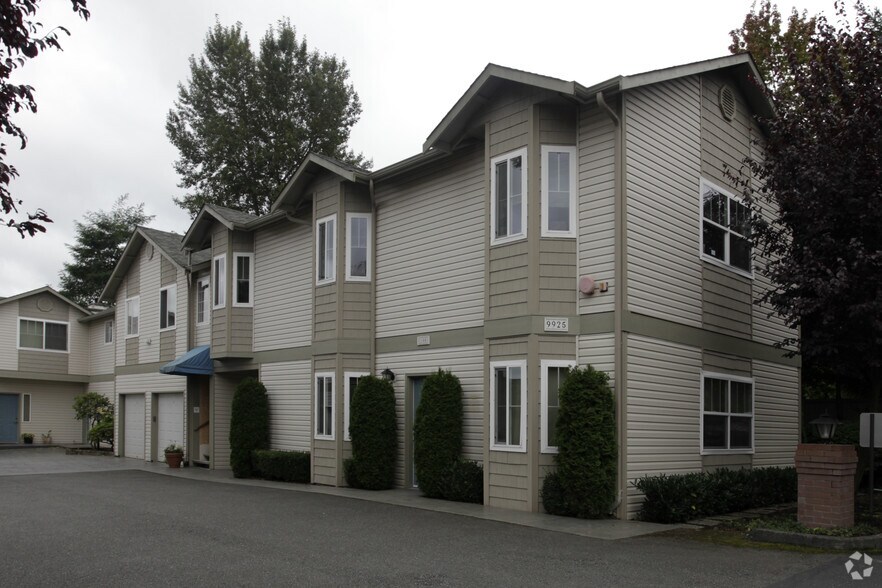 9925 NE 134th Ct, Kirkland, WA à louer - Photo du bâtiment - Image 2 de 3