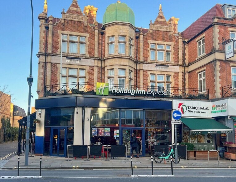 120-124 King St, Londres à louer - Photo du bâtiment - Image 3 de 3