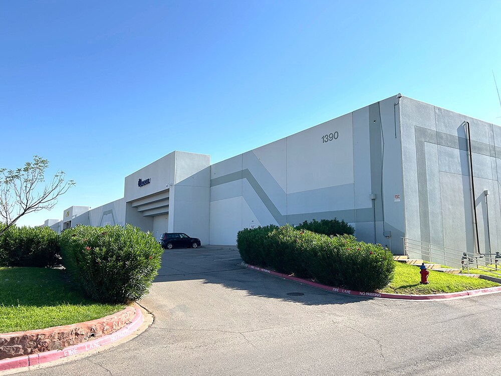 1390 Don Haskins Dr, El Paso, TX for lease Building Photo- Image 1 of 2