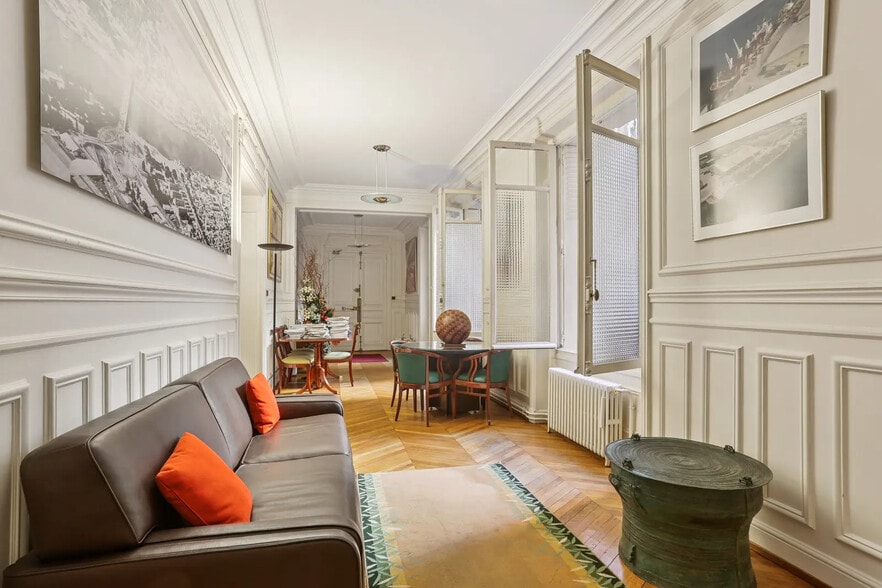 22 Avenue De La Grande Armée, Paris for lease - Interior Photo - Image 1 of 12
