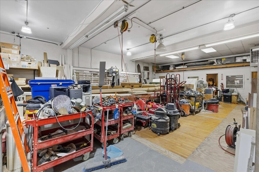 1975 W Main St, Norristown, PA for sale - Building Photo - Image 3 of 12