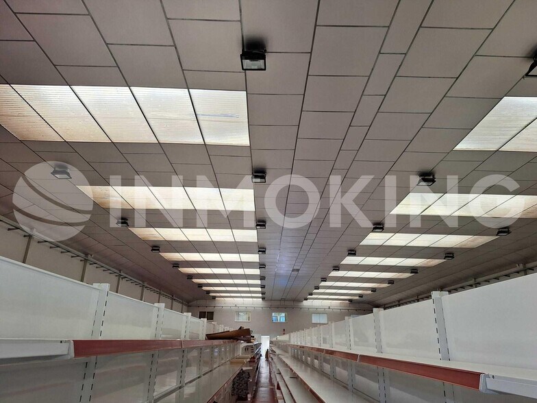 Industrial in Riba-roja de Túria, Valencia for sale - Interior Photo - Image 3 of 8