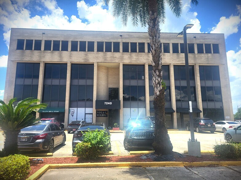 7240 Crowder Blvd, New Orleans, LA à louer - Photo du bâtiment - Image 2 de 10