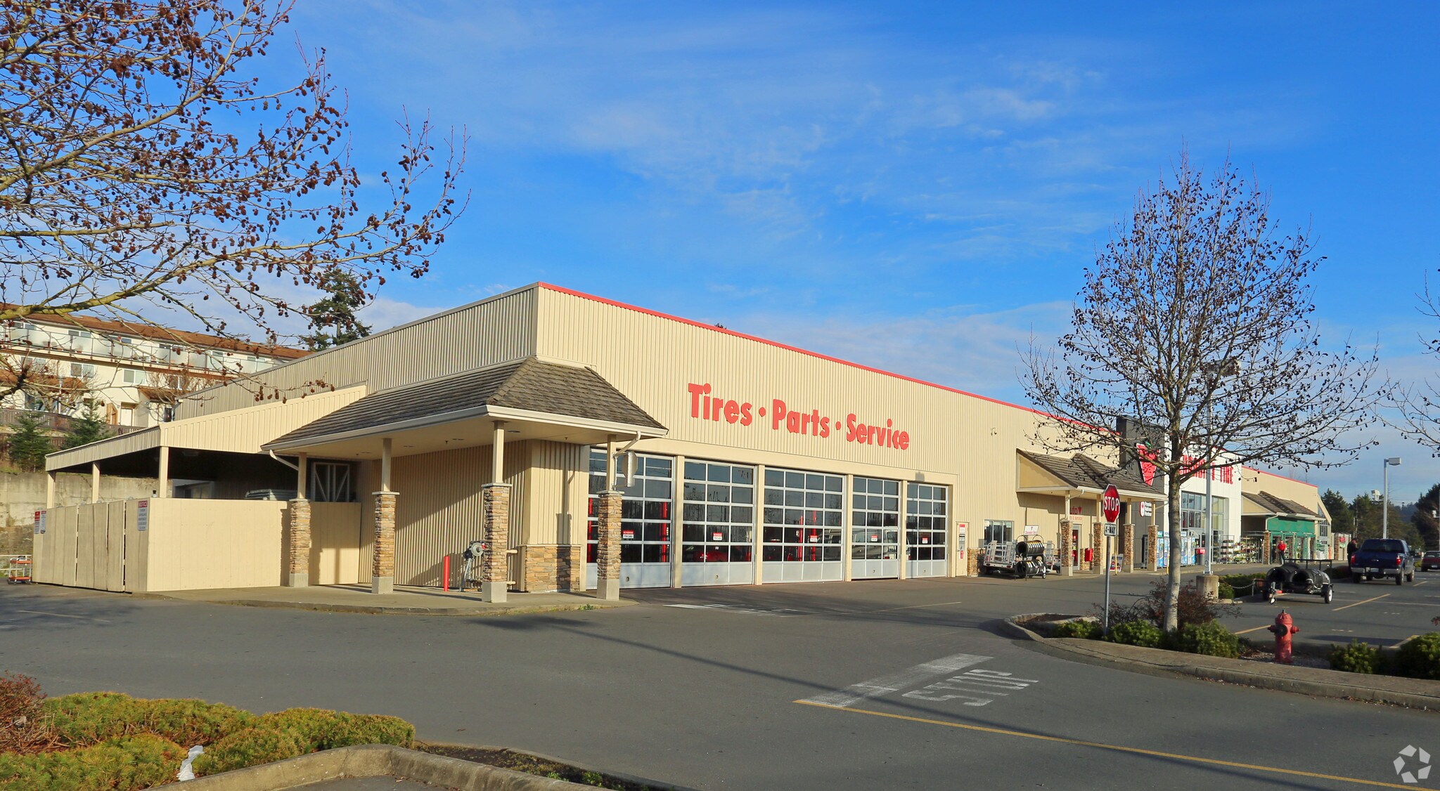 1519 Admirals Rd, View Royal, BC à vendre Photo principale- Image 1 de 1