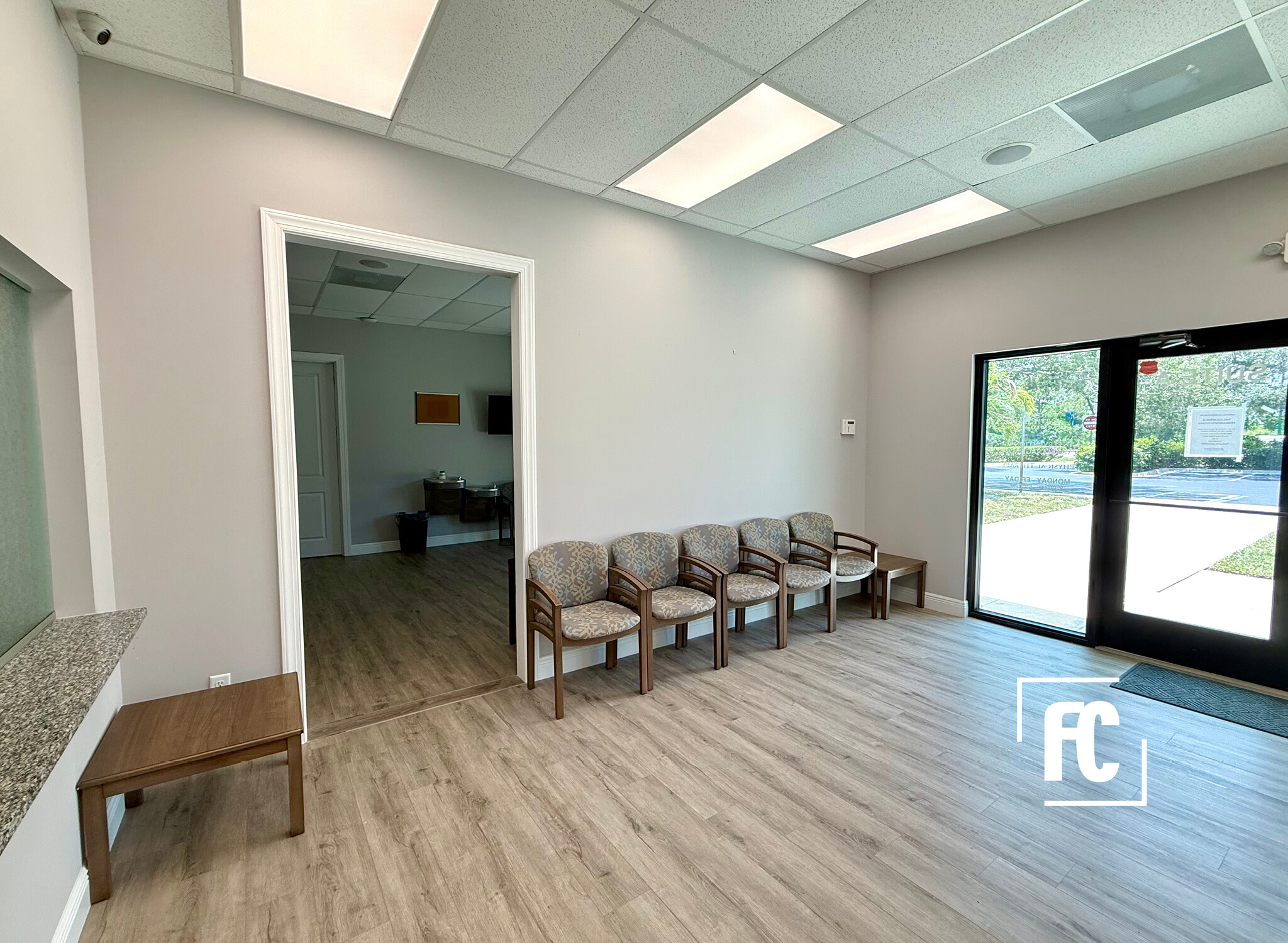 9955 SE Federal Hwy, Hobe Sound, FL à louer Photo intérieure- Image 1 de 18