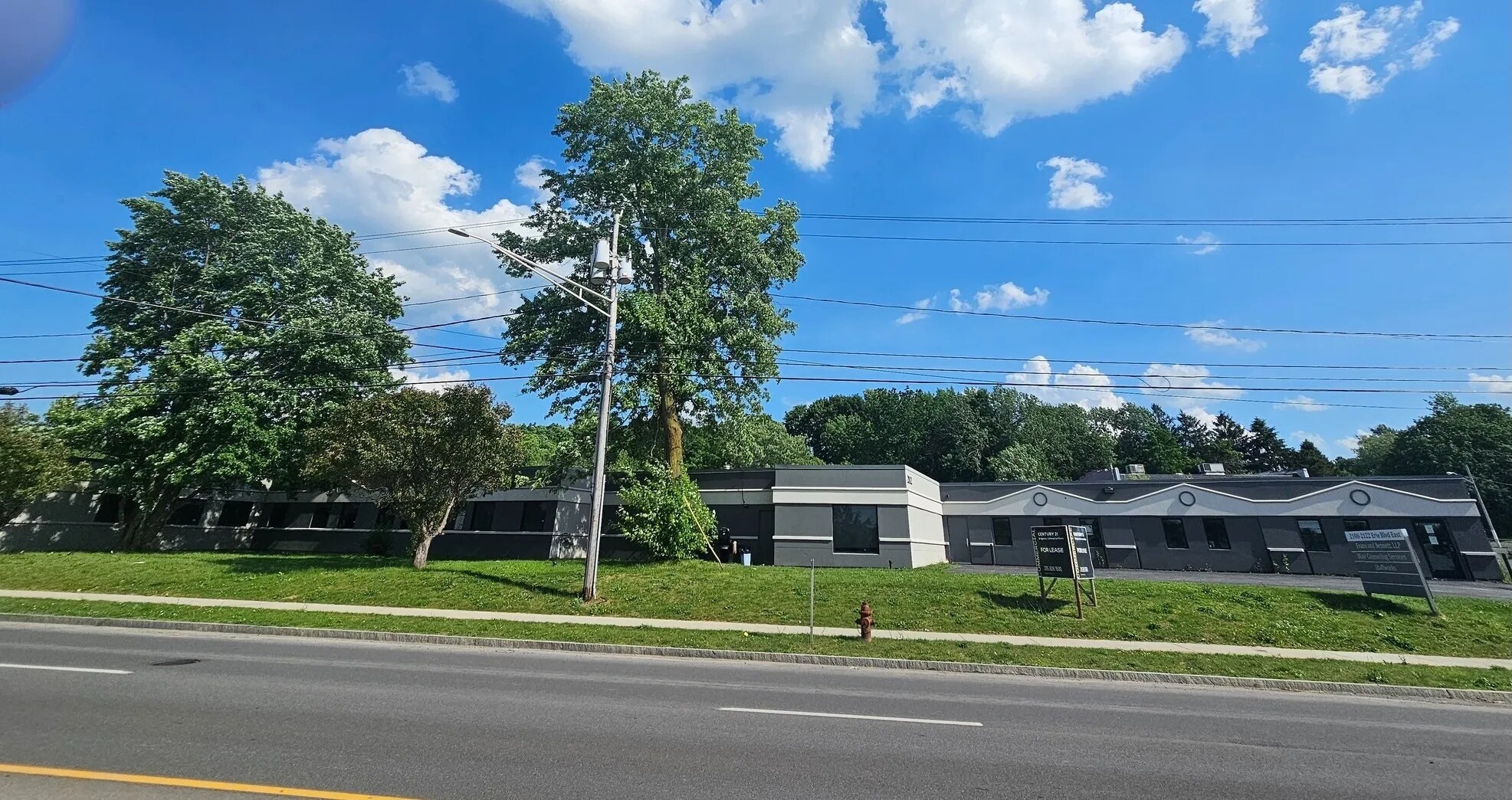 2112 Erie Blvd E, Syracuse, NY for lease Building Photo- Image 1 of 15