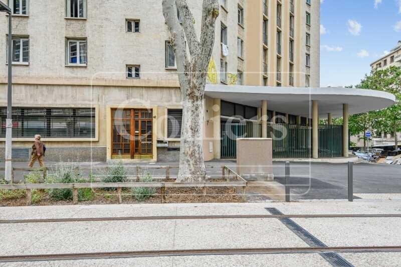 40 Avenue Jules Cantini, Marseille for sale - Building Photo - Image 2 of 9