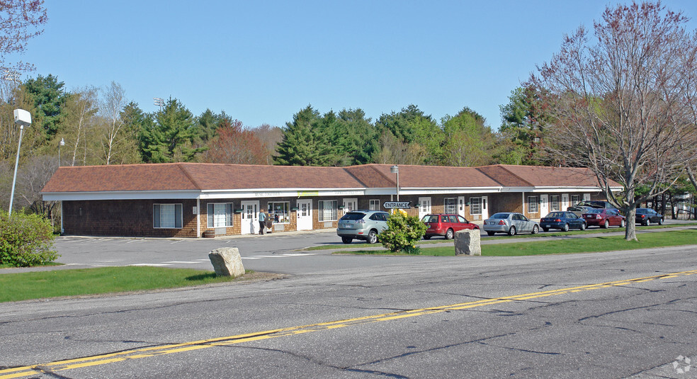 374 US Route 1, Yarmouth, ME à vendre - Photo principale - Image 1 de 1