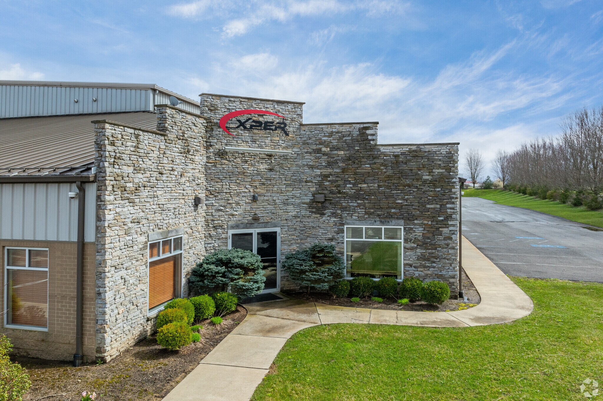 220 S Noah Dr, Saxonburg, PA à vendre Photo du bâtiment- Image 1 de 15