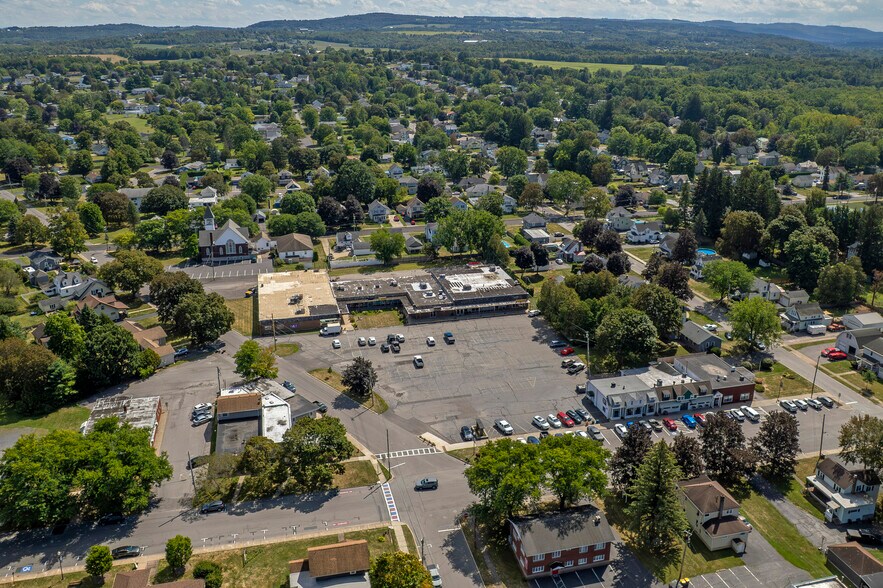 600-606 Sherrill Rd, Sherrill, NY à vendre - Photo du bâtiment - Image 2 de 51