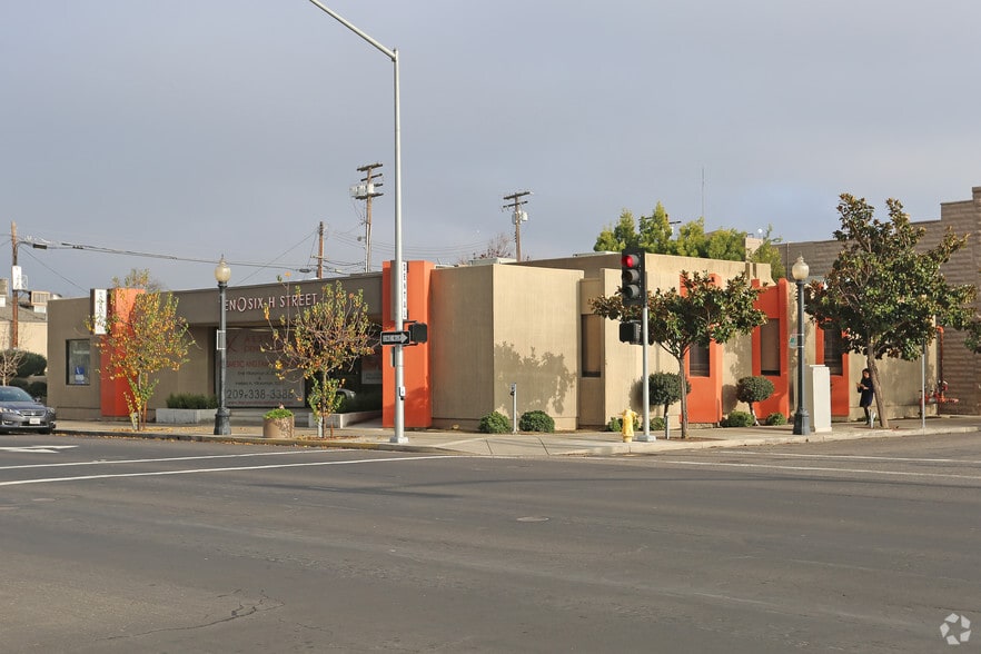 1006 H St, Modesto, CA for lease - Primary Photo - Image 1 of 7
