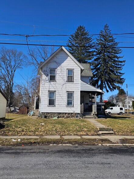 13 Unit High Cap Rate Olean NY portefeuille de 7 propriétés à vendre sur LoopNet.ca - Photo du bâtiment - Image 2 de 7
