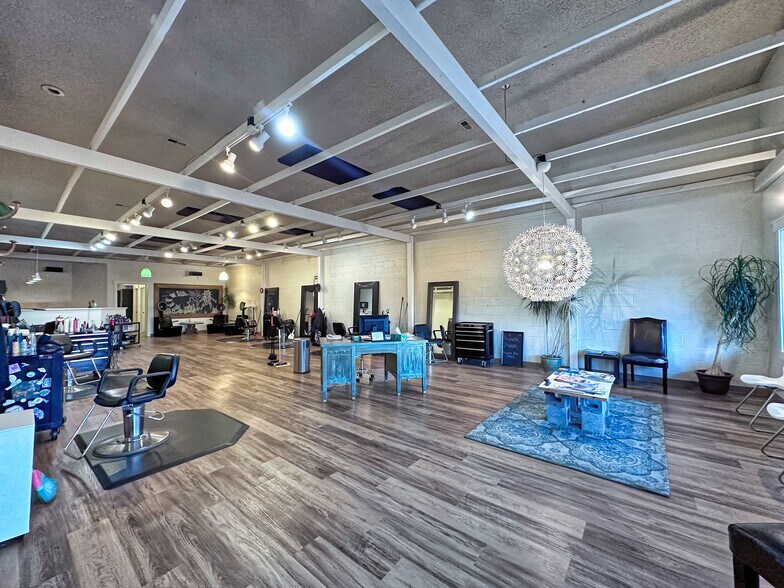 217 Main St, Grand Coulee, WA à vendre - Photo intérieure - Image 3 de 19