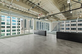 1015 2nd Ave, Seattle, WA à louer Photo intérieure- Image 2 de 10