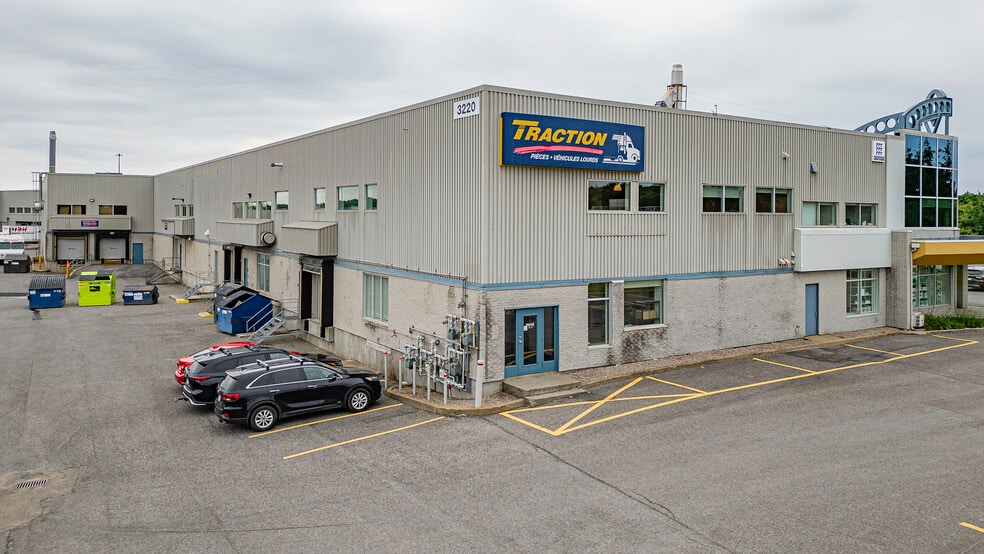 3220 Av Watt, Québec, QC à louer - Photo du bâtiment - Image 3 de 3
